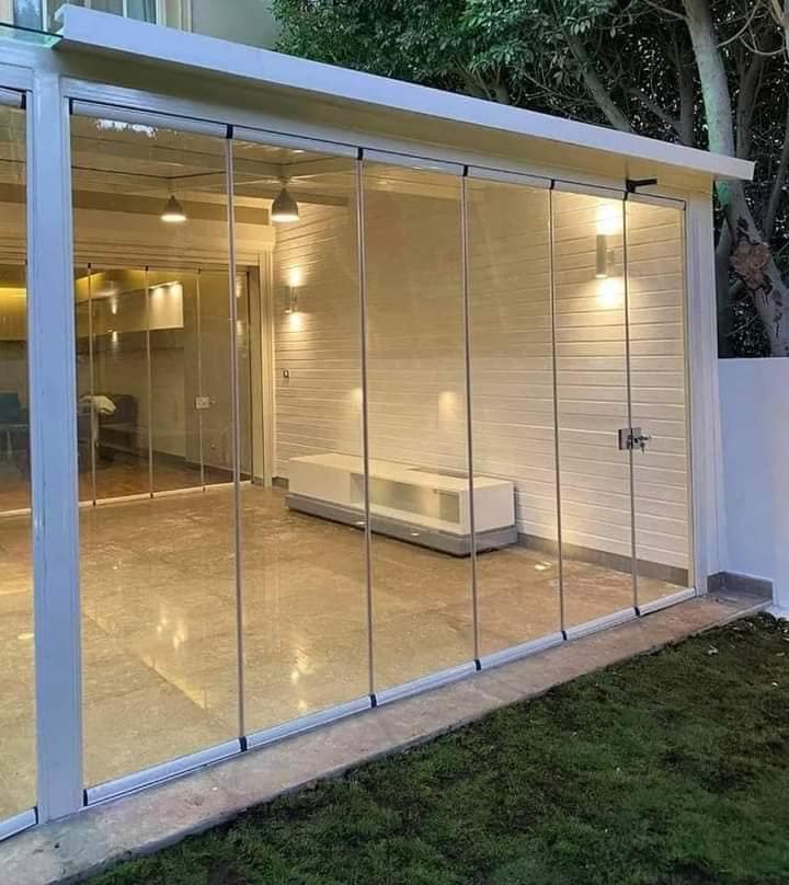 Glass & Metal Integration - Thumbnail 2