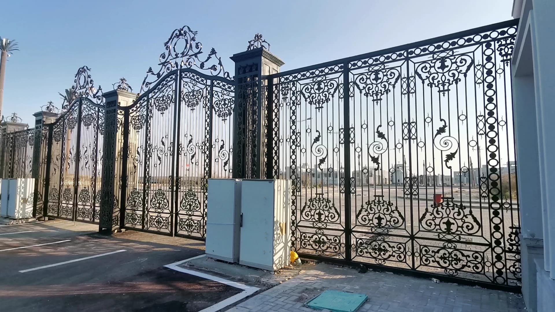Gates & Doors - Thumbnail 6
